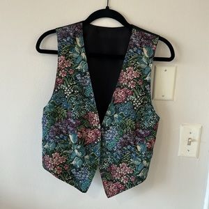 Vintage 90s Cottagecore Floral Tapestry Vest